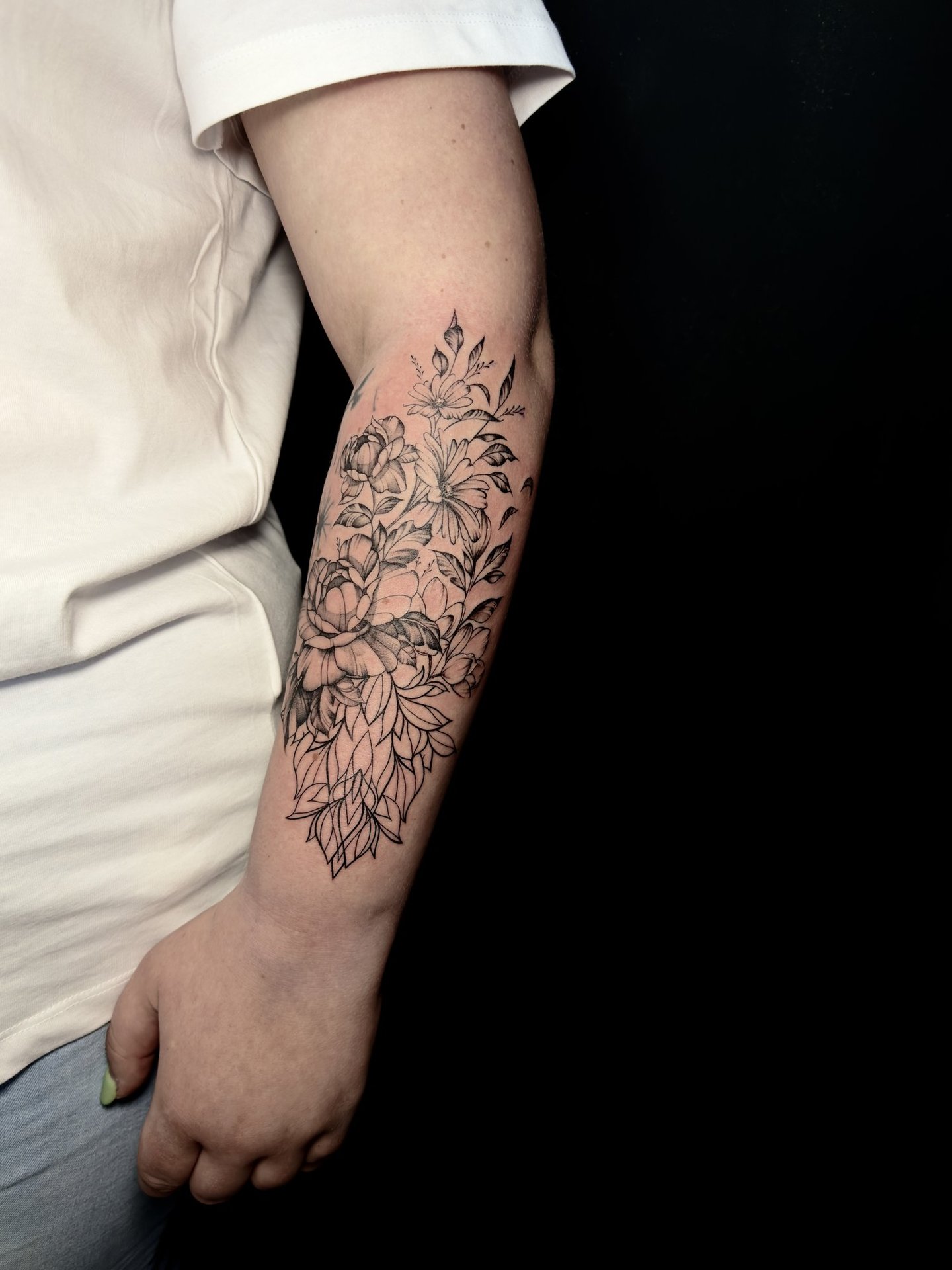Fineline Tattoo